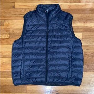 Light weight puffer vest